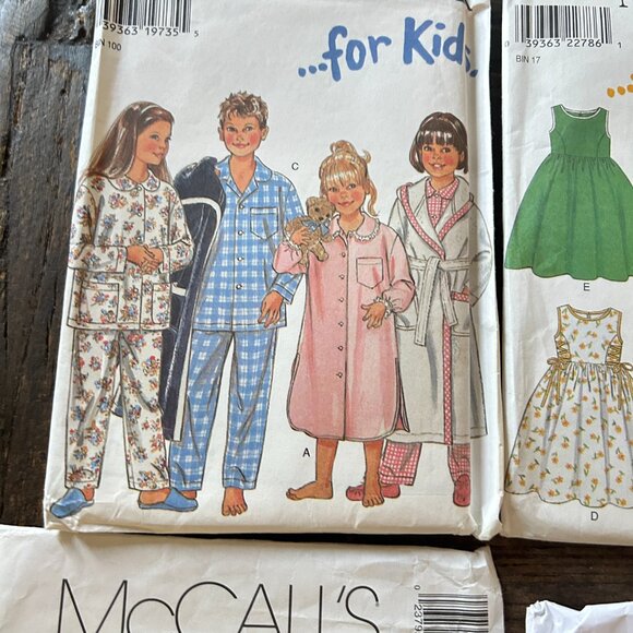 Lot of 9 Children’s Sewing Patterns | Simplicity, McCall’s & More | Uncut Misc. - Picture 5 of 9